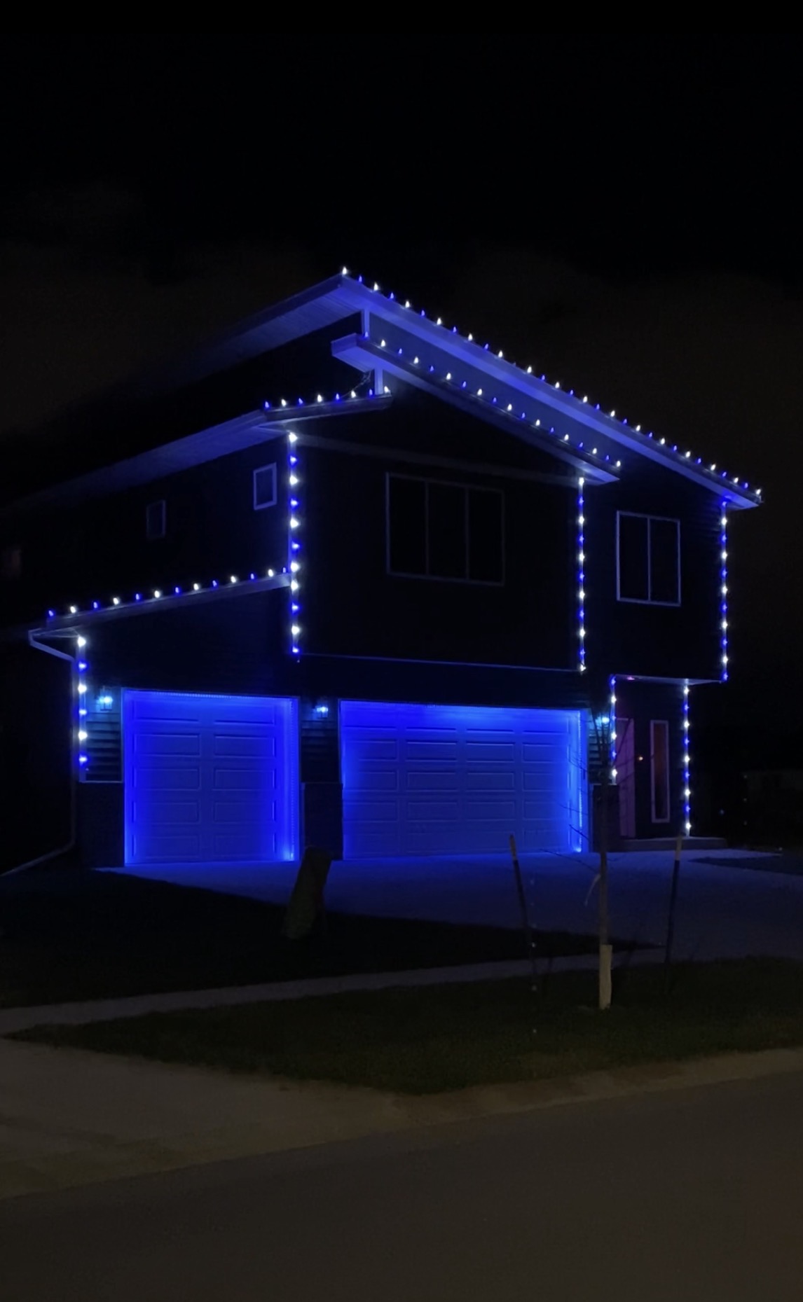 Christmas light installation project in Fargo, ND